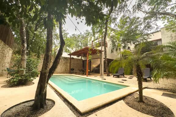 CASA LAM - Image 1