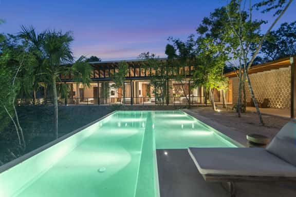 CASA TROPICAL - Image 1
