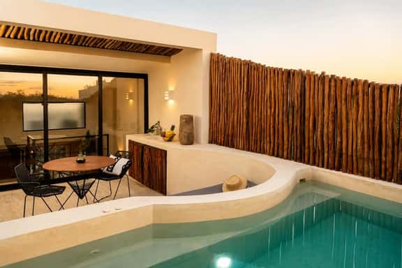 Bungalo Village 211 - Image 1