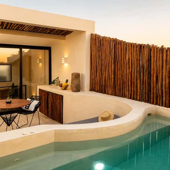 Bungalo Village 211 - Image 1